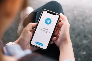 telegram messaging app